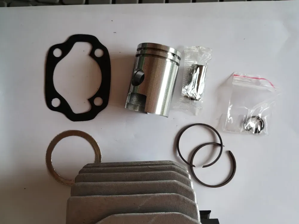 Válec motoru Pionýr Jawa 50/20,21,23 D40 mm kompletní - ALMOT 2