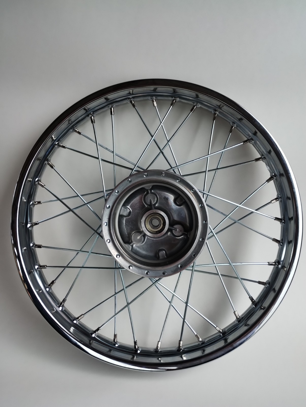 Jawa 50/20,21,23 pionýr, mustang - kolo , chrom
