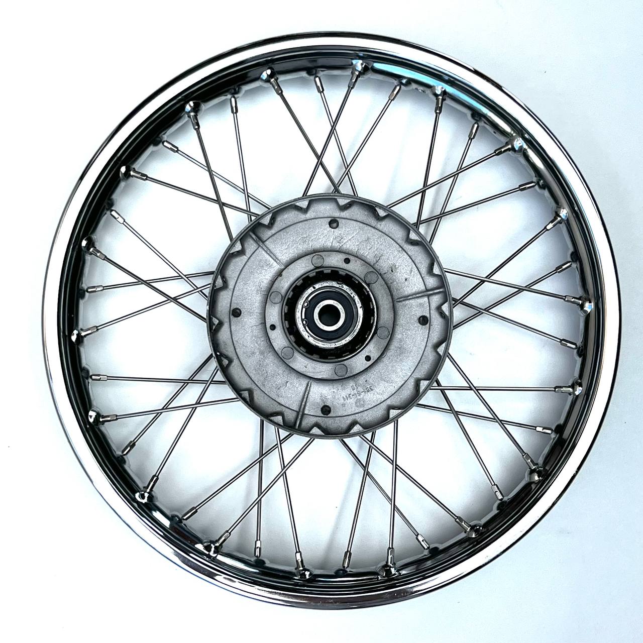 Renovované zadní kolo - Jawa 125-175/356 a ČZ 175/450, 250/455, 125/453