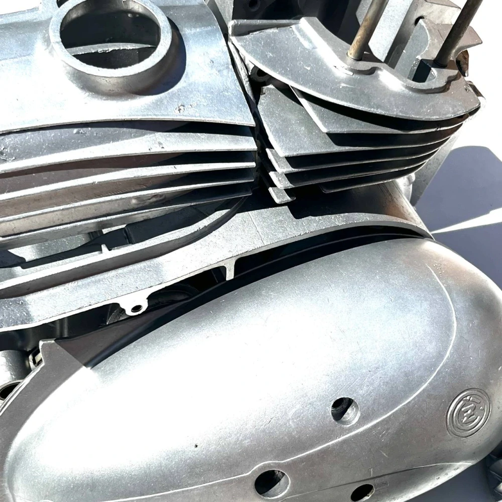 Motor Jawa ČZ 175/356 - vyčištěno vodním paprskem