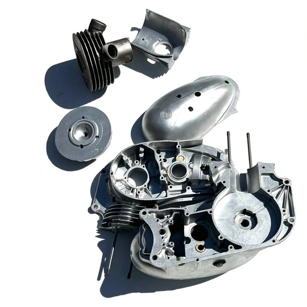 Motor Jawa ČZ 175/356 - vyčištěno vodním paprskem