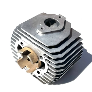 Válec motoru Pionýr Jawa 50/20,21,23 - vyčištěno vodním paprskem 2