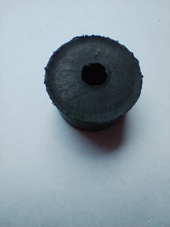 Guma nádrže, opěrka ČZ 175/501, 502, 505 - skútr