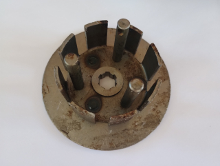 Unašeč spojky vnitřní Jawa a ČZ 125 a 175